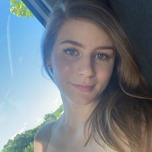 Meet your Posher, Abbie